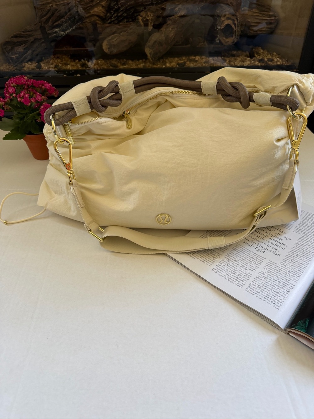 Lululemon Convertible Ruched Crossbody Bag Large 16L